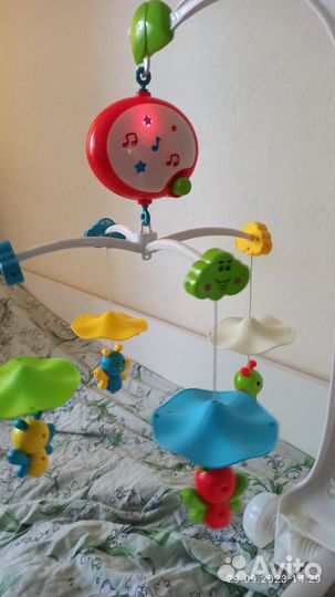 Мобильная Карусель на кроватку