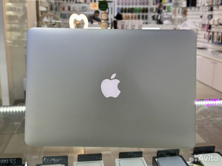 MacBook Air 13 (i5/8/128gb/2017г.)