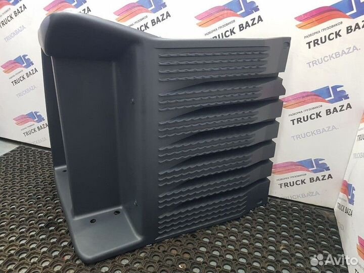 Крышка аккумулятора