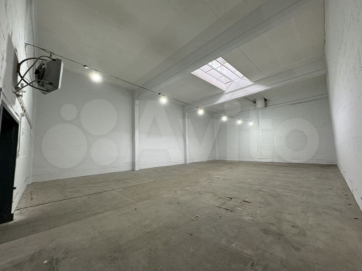Склад, 225 м²
