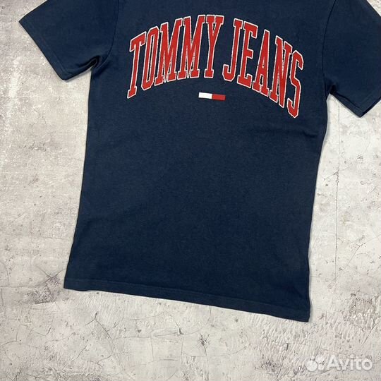 Футболка Tommy Jeans размер S