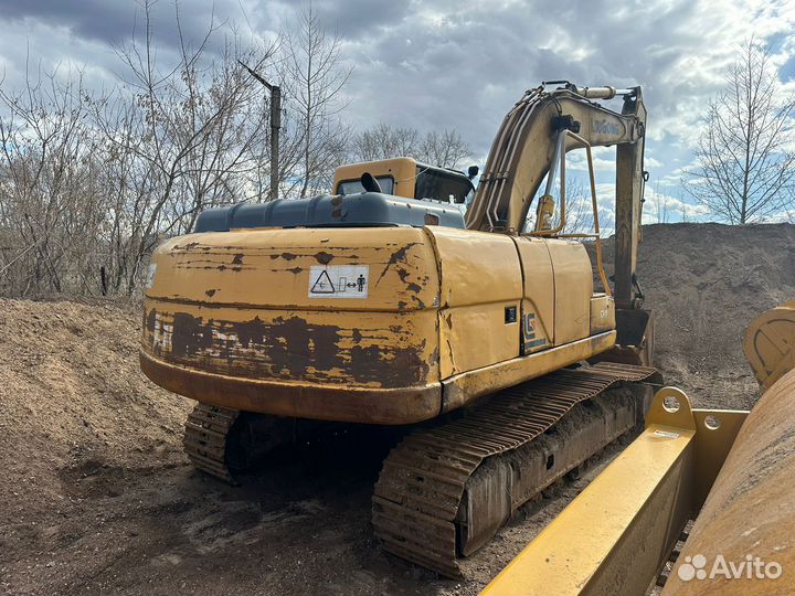 Гусеничный экскаватор LiuGong CLG920D, 2011