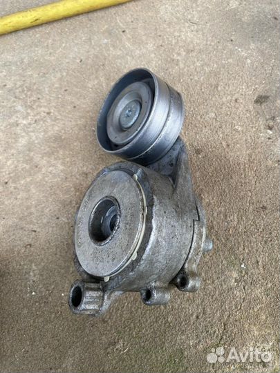 Натяжитель ремня GL X166