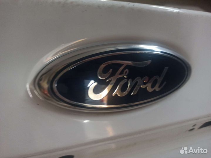 Крышка багажника Форд Фокус 2