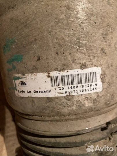 Пневмостойка передняя правая Porsche Cayenne