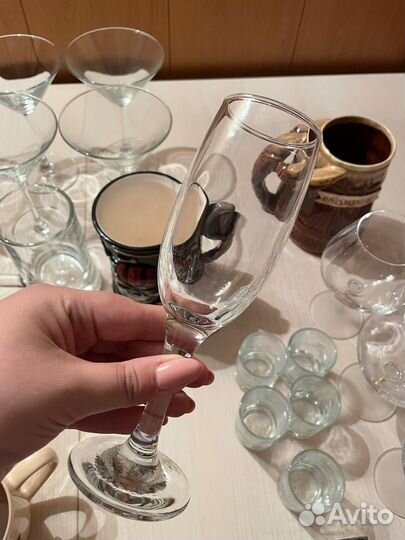 Бокалы, кружки, рюмки