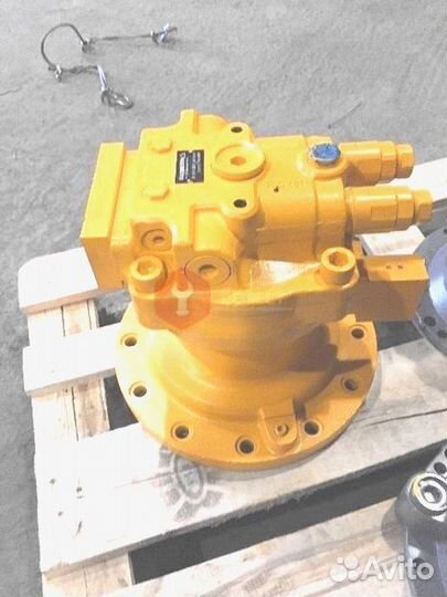 Гидромотор поворота Hyundai R250LC-7A