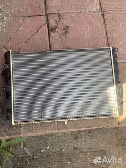 Радиатор охлаждения на volkswagen,audi, skoda