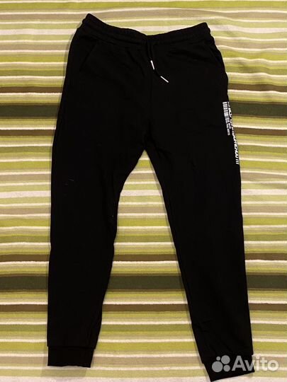 Спортивные штаны