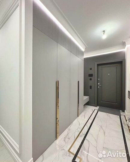 Шкаф в прихожую