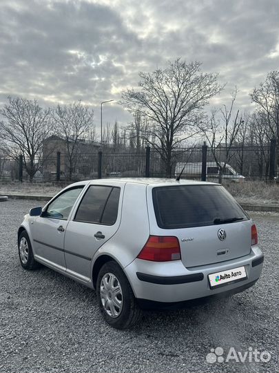 Volkswagen Golf 1.4 МТ, 2001, 263 540 км
