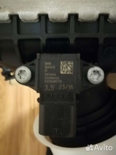 Интеркллер левый BMW X5 G05 G15 X7 M850i