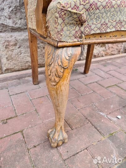 Старинное кресло,19-й век