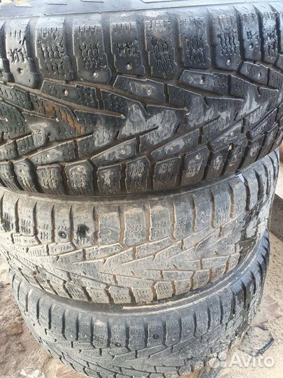 Nokian Tyres Hakkapeliitta 7 SUV 245/70 R16 111T