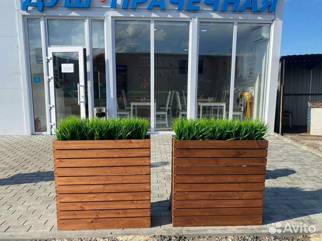 Уличный ящик для цветов и композиций