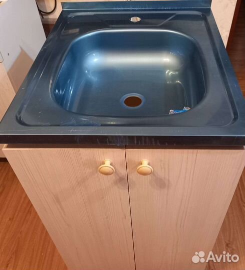 Мойка с тумбой для кухни