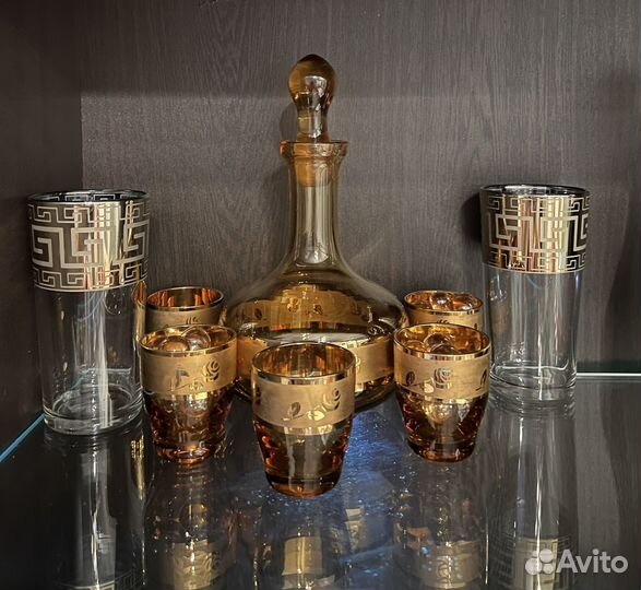 Золотой набор графин и 5 рюмок
