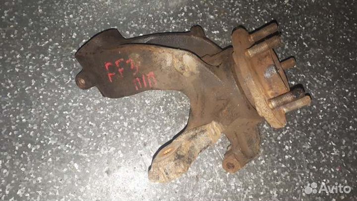 Кулак поворотный передний правый Ford Focus CB8