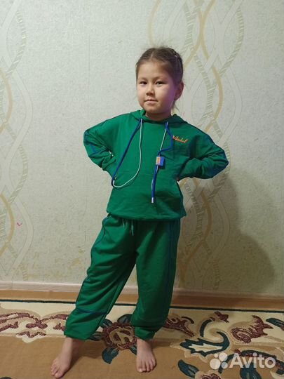 Спортивный костюм