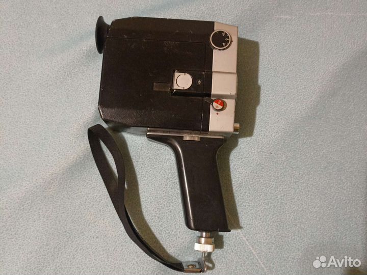 Кинокамера кварц 1х8с 2