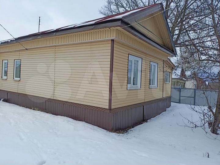 Дом 42,2 м² на участке 28 сот.