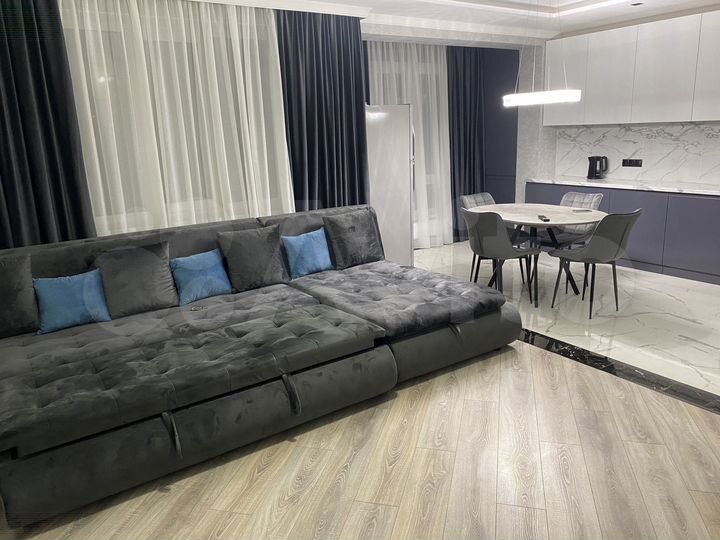 2-к. квартира, 72 м², 3/5 эт.