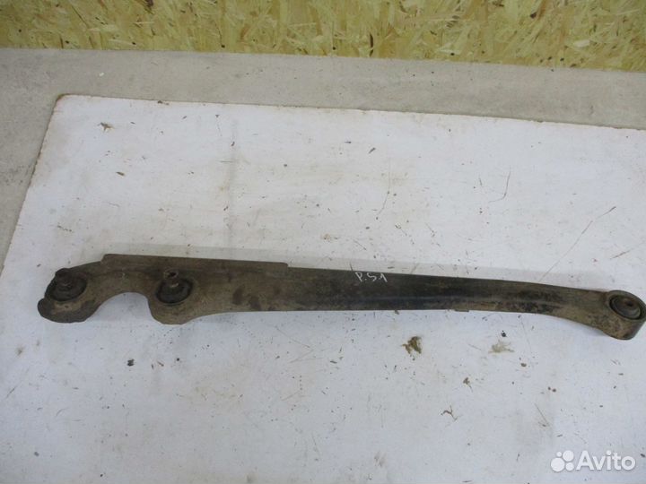 Задний продольный рычаг Митсубиси Паджеро Спорт 1
