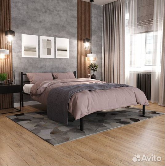 Кровать полутораспальная 140х200см