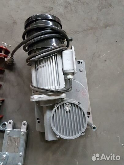 Запчасти ZLP 630 фасадные люльки строительные