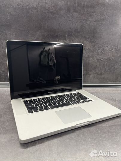 Apple MacBook Pro 15 Late i7/8Gb/SSD 256Gb