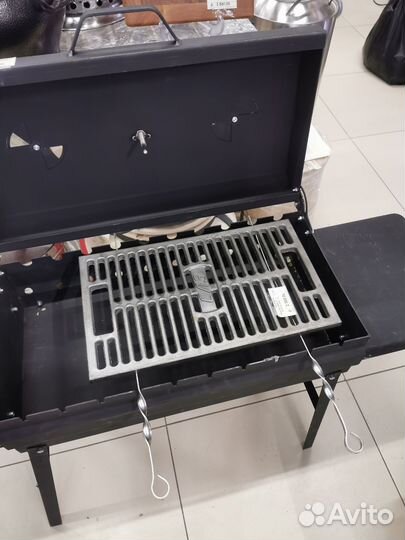 Мангал с крышкой на 10 шампуров