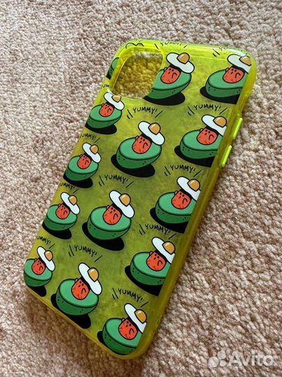 Чехол на iPhone 11