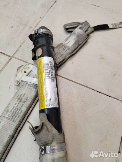 Шторка боковая левая Mercedes Benz w220