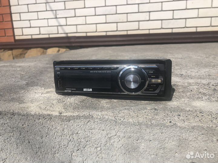 Автомагнитофон