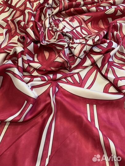 Шелковый платок шаль Loro piana фуксия