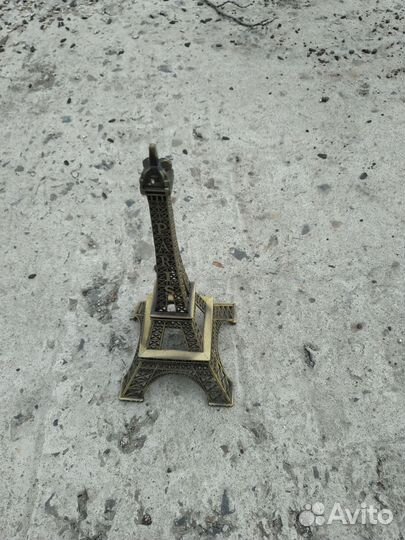 Эйфелева башня статуэтка