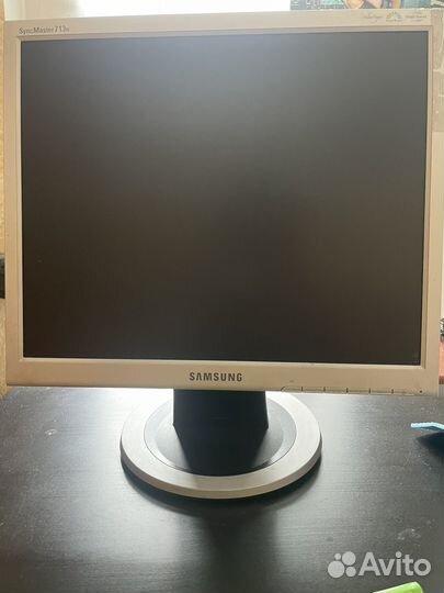 Монитор Samsung 17