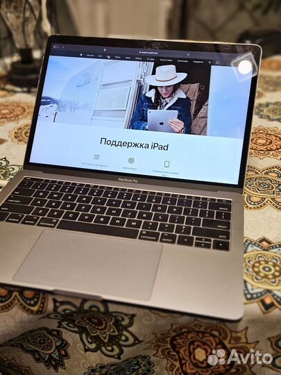 Ноутбук Apple Macbook pro 13 a1708 i5 256GB