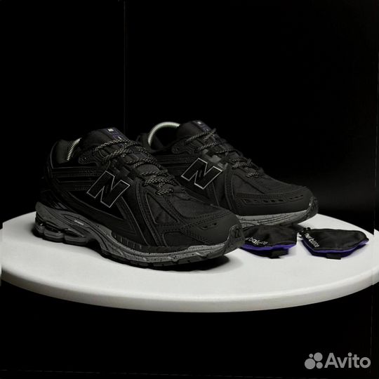 Кроссовки New Balance 1906R black