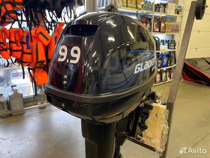 Гладиатор 9.9 gladiator