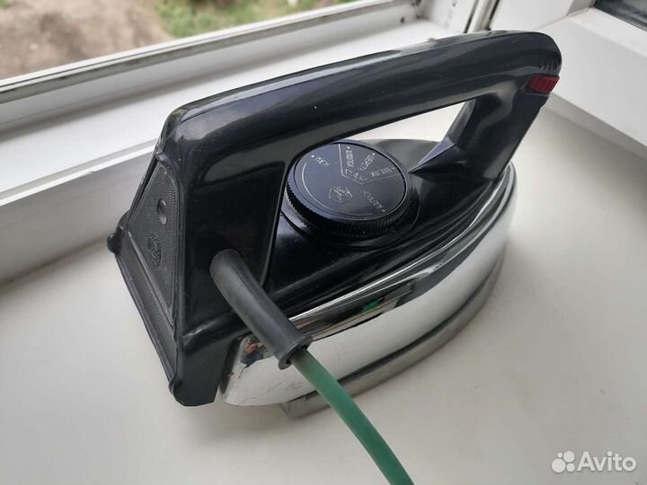 Утюг СССР 1977 год