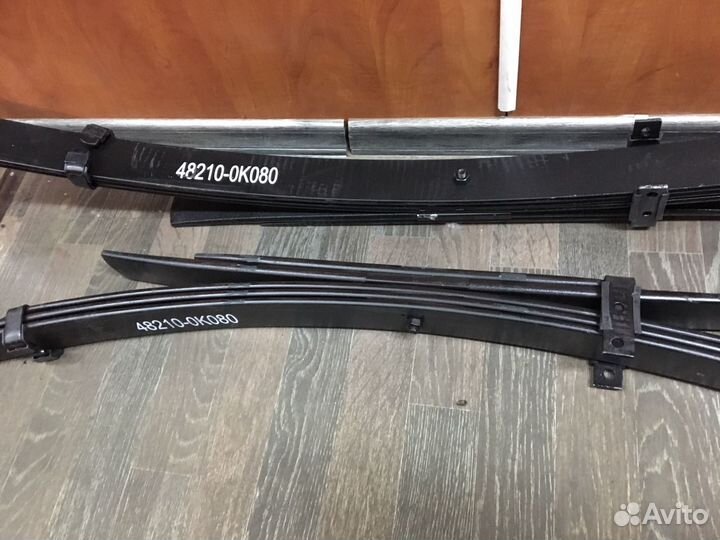 Рессоры Хайлюкс 2013