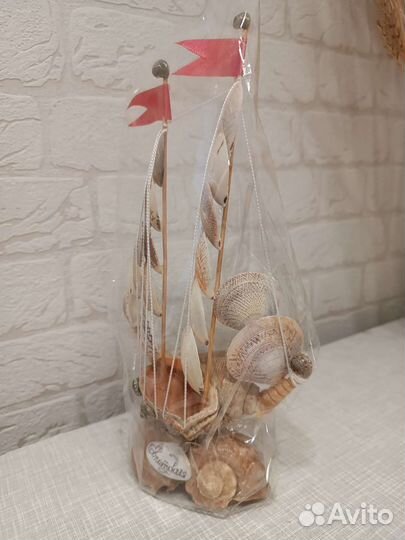 Кораблик из ракушек