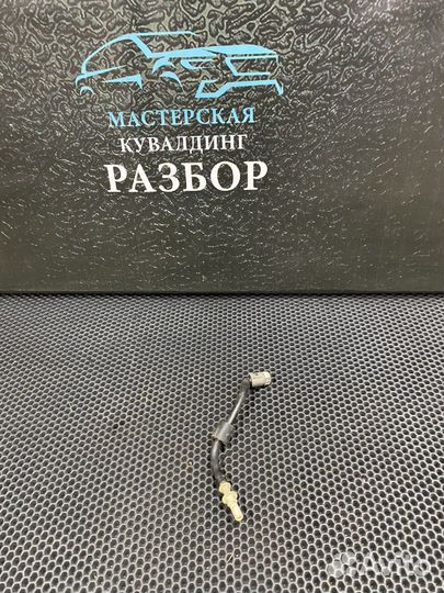 Шланг трубка впускного коллектора Пежо 408