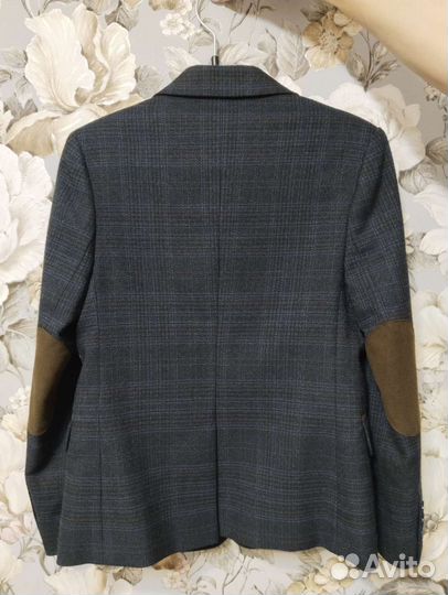 Пиджак на мальчика 122