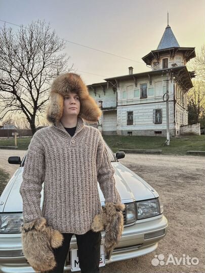 Шапка-ушанка из меха лисы