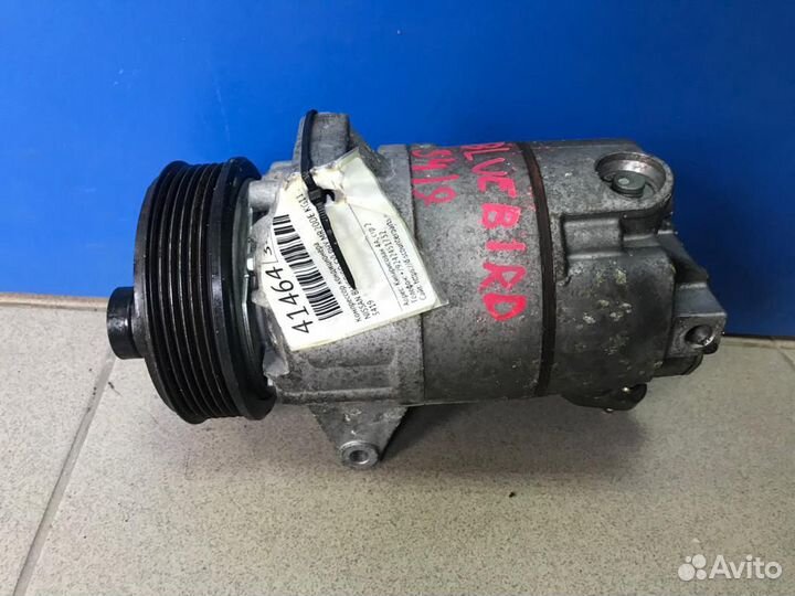 Компрессор кондиционера на наиссан Bluebird