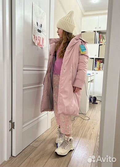 Демисезонное пальто девочки 152/158