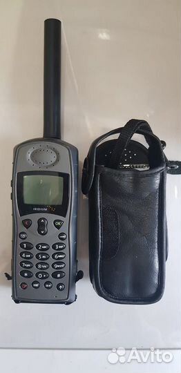 Спутниковый телефон