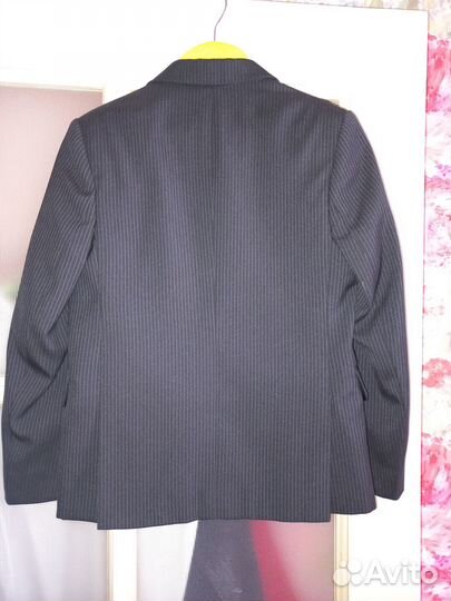 Пиджак параллель р.116-122 в идеальном состоянии